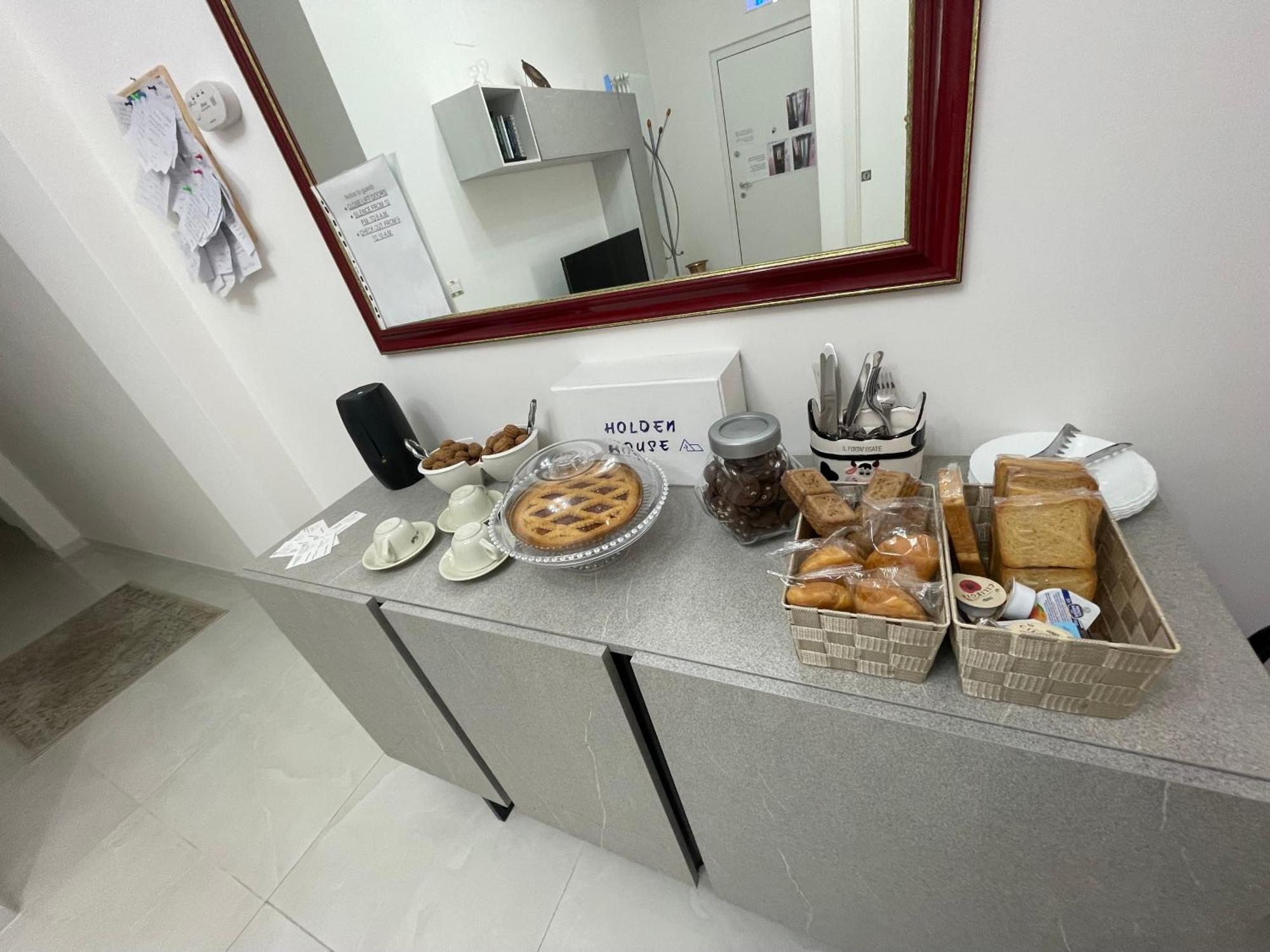 B&B Holden House Бари Экстерьер фото